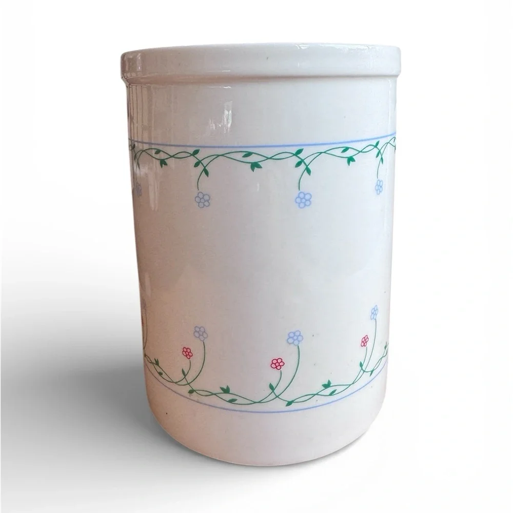 Vintage Floral Kitchen Crock | Country Style